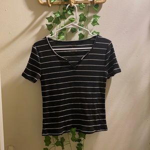 Arizona Jean Co striped black and white cute top